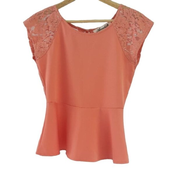 2/$15 Francesca's Annabella Top Orange Small Button Close Cap Sleeve Lace Peplum - Picture 5 of 6